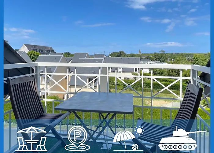 Apt avec belle terrasse 10 mn à pied centre Port en Bessin proche Bayeux et Omaha Beach
