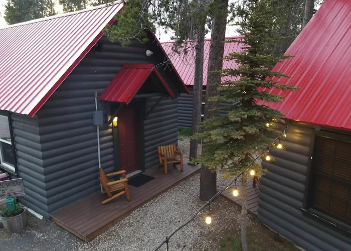 Yellowstone Cabins And Rv