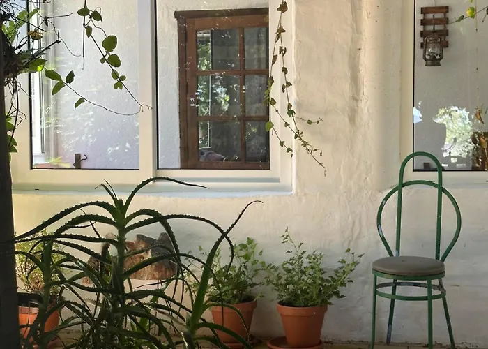 3 Bed Lodge - Sleeps 6 - Pool - Terrace - Parking