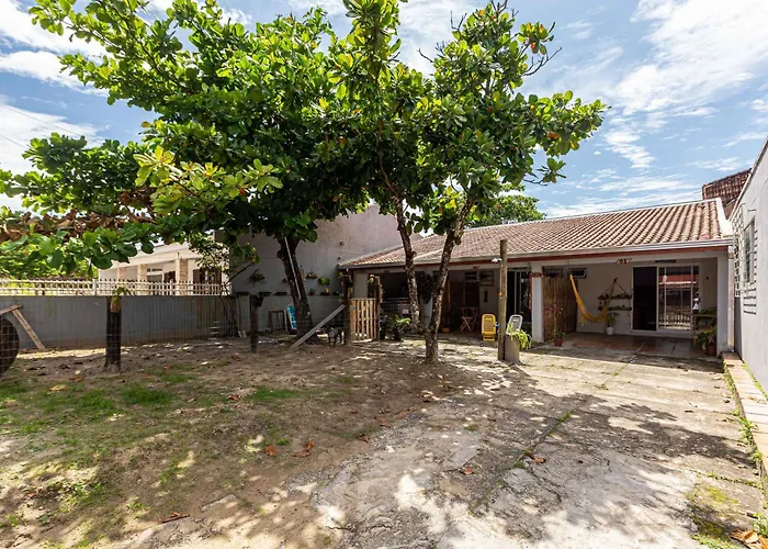Memora Guesthouse Pontal do Paraná - Suíte a duas quadras da Praia e perto da Ilha do Mel