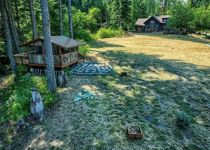 M-Hill Lodge Stevenson 98