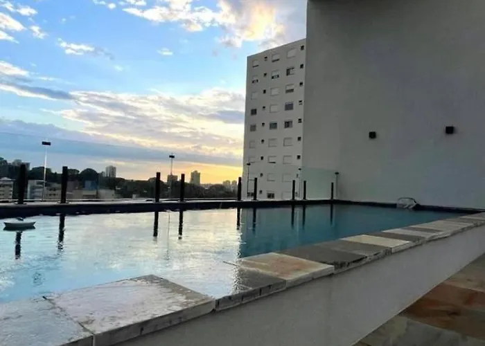 Apartamento Completo com Piscina, Academia e Salão de festas em São Carlos
