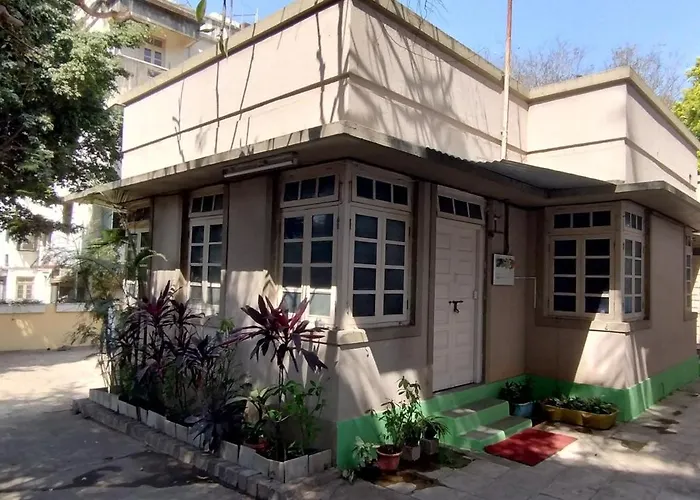 Madhav Bhavan Guest House