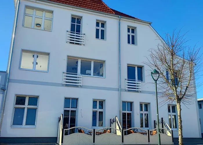 Villa Boberg Apartments