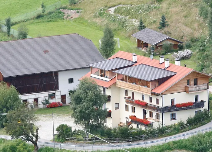  Pension Ferienwohnungen Marchnerhof