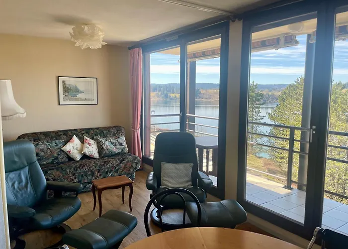 Malbuisson appartement avec balcon vue sur le lac