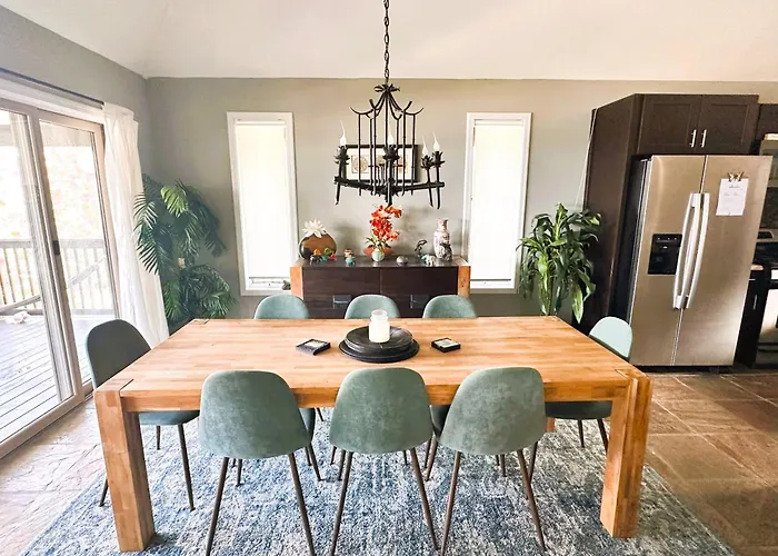 Featherstone Upstairs Apartment, Cayman Brac