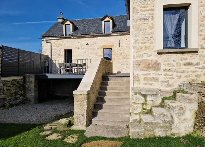 Le Coustouzet - Gîte 10 personnes Bozouls