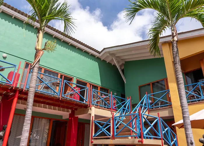 Hotel: The Ritz Village (Adults Only)