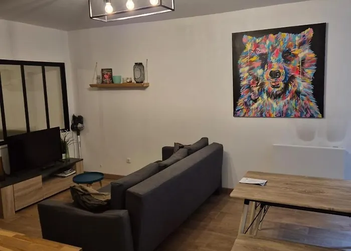 T2 moderne hypercentre 40m2, au pied de la cathédrale