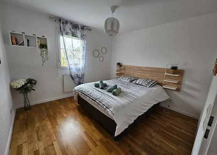 Aux portes des cabanes à huîtres - plage