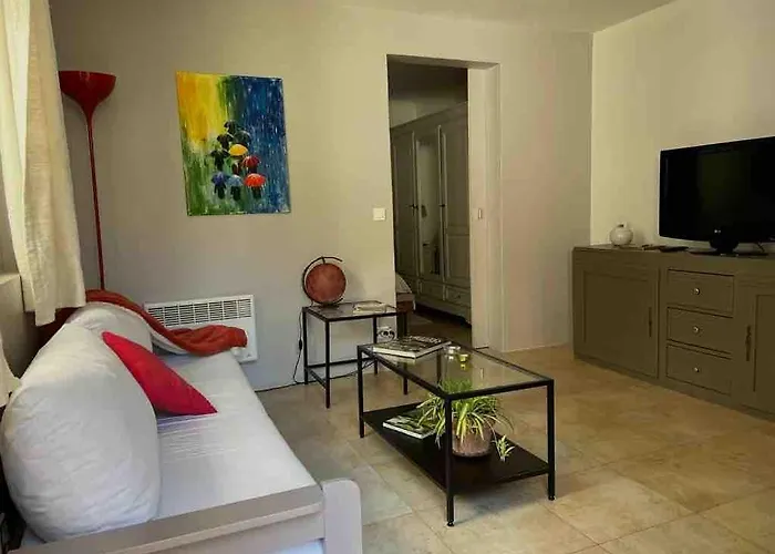 Appartement de charme au pied du château