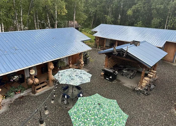 Hotel near College: Talkeetna Villas And Tours