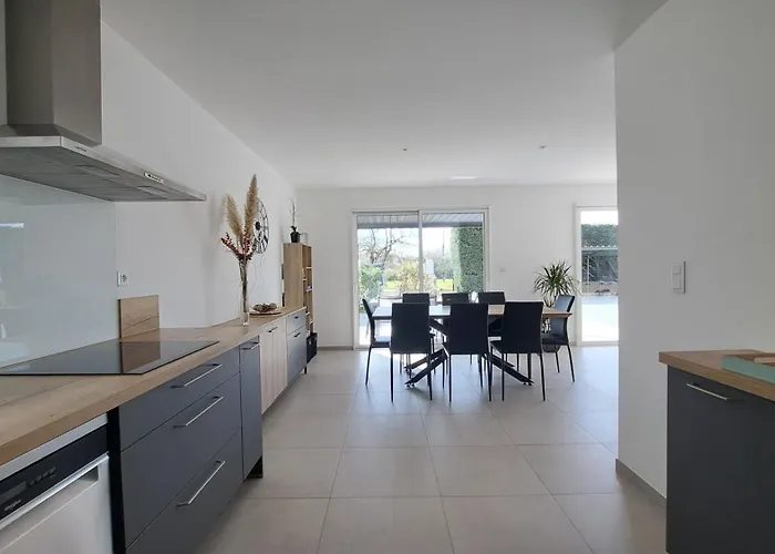 Maison tout confort proche Azay-le-Rideau 8 p