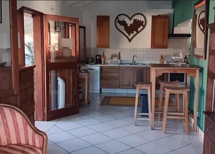 Villa Saj, 150M From St Jean Beach