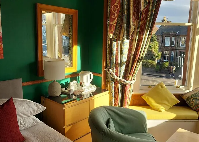 4 star hotel: Another Room