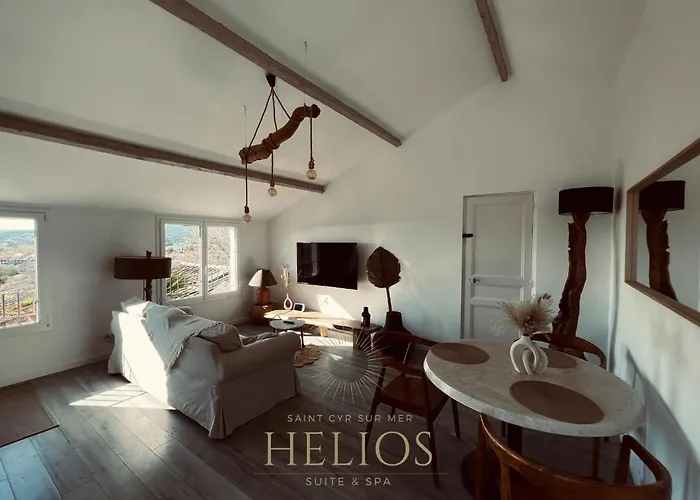 Jacuzzi Vue sur Mer Helios Suite&Spa