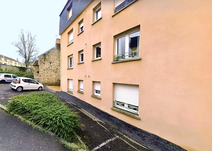 Le Cocoon Saint Lo - Appartement Prive Tout Equipe - Haras - Parking Gratuit - Entree Autonome - Wifi - Netflix - Baignoire - Lave-Linge - Lit Queen Size 160Cm & Canape-Lit 140Cm - Jusqu'A 4 Personnes