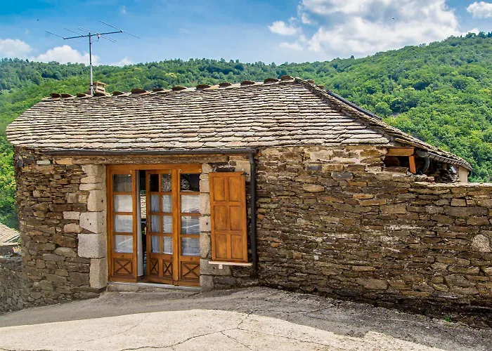 Gîte Location 2/4 personnes à Palhères