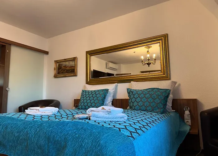 3-Sterne-Hotel: Hotel und Restaurant Löwenbräu Köln