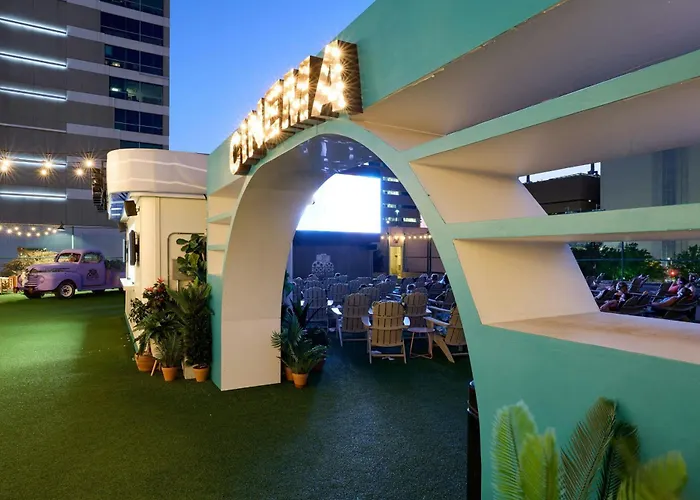 Pet Friendly hotel: The Worthington Renaissance Fort Worth Hotel
