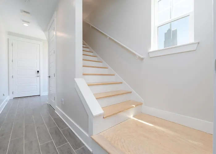 Be A Nomad - 4 Bedroom Jacksonville Beach - Sleeps 10 - Walk To The Pier