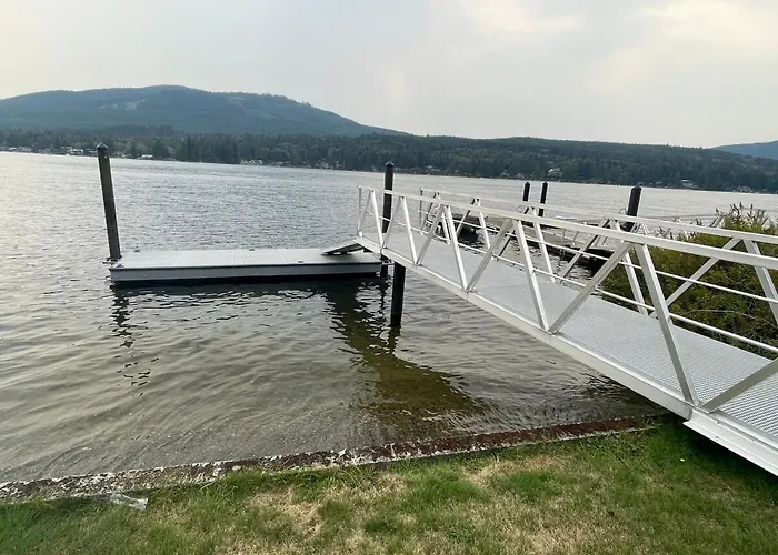 World Cup Stay-Lake Samish Getaway