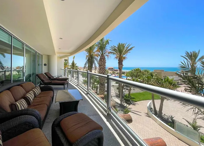 Beachfront Condo With Pools & Beach #202