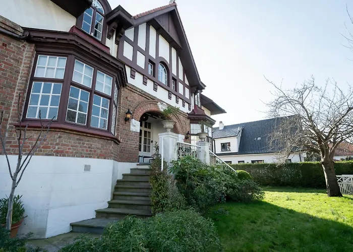Villa Chante Le Coq By Interhome