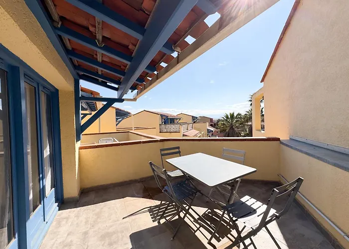 T3 duplex malibu village pass piscine en supplément 2 a 8 personnes