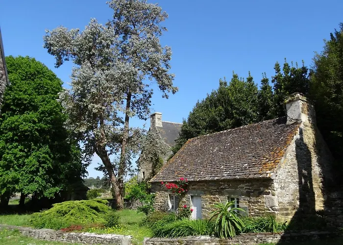 Maison de Charme avec Jardin, à 5 min de la mer
