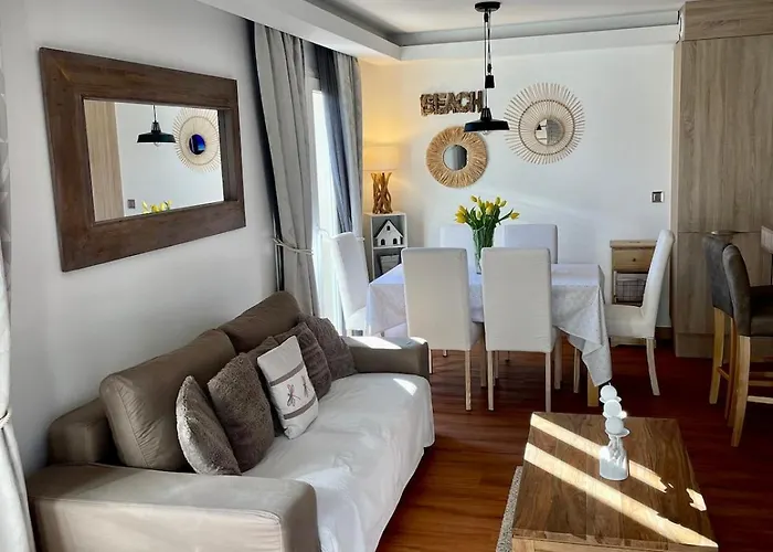 Magnifique Villa 8 Personnes Piscine Plage 15 Min A Pied
