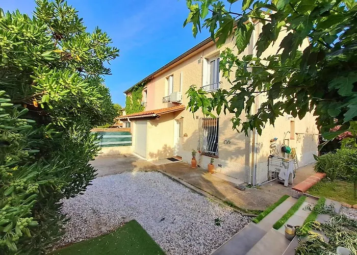 Country And Family Villa