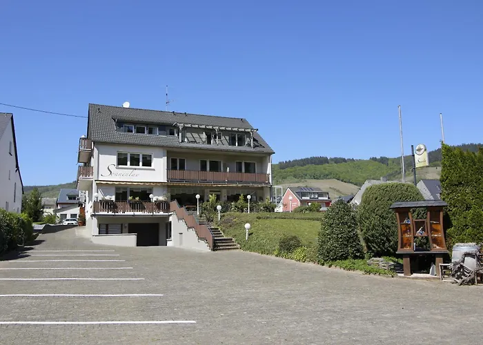 3-Sterne-Hotel: Hotel Restaurant Sonnenlay