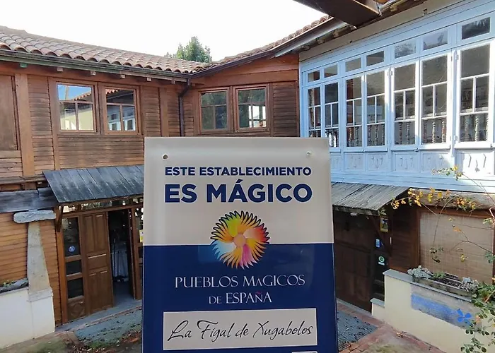 Hotel familiar: La Figal de Xugabolos, Salas
