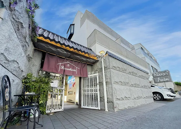 3 star hotel: Rosenheim Tokyo Shinjuku