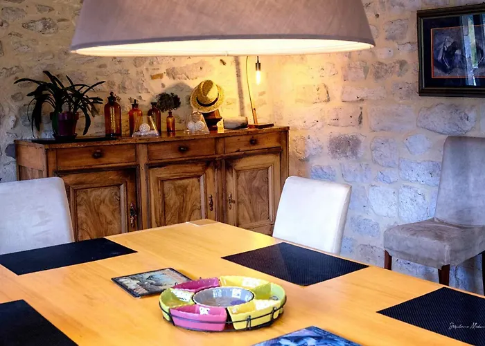 Casa Guillarmou - Évasion Enchantée avec Piscine Chauffée, Spa&Clim - Vue Exceptionnelle