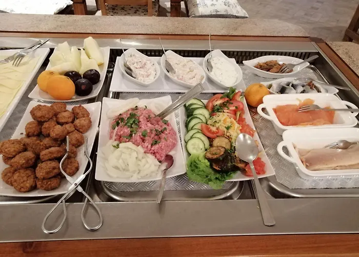 Winzerhäuschen am Brunnen