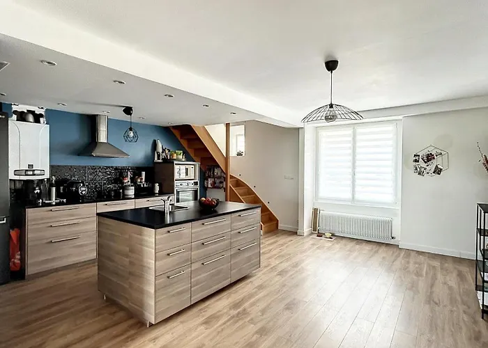 Beau duplex et studio proche de la mer