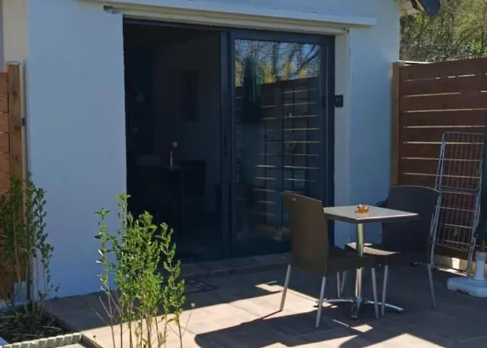 STUDIO VACANCES vue sur Mont Joli Bois