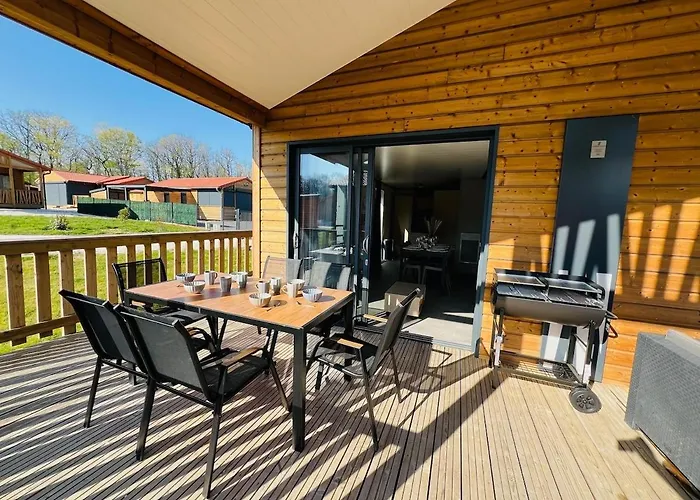 Magnifique chalet climatisé avec jardin adapté PMR