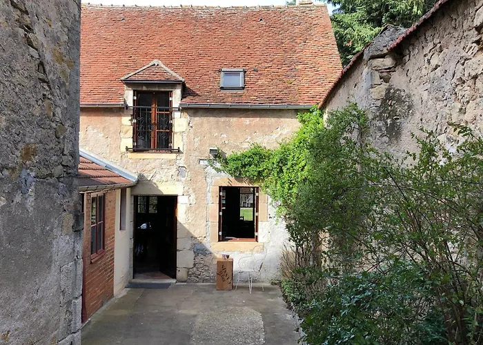 Gîte calme avec Spa en été, animaux acceptés, parcage, pour 8 personnes - FR-1-586-64