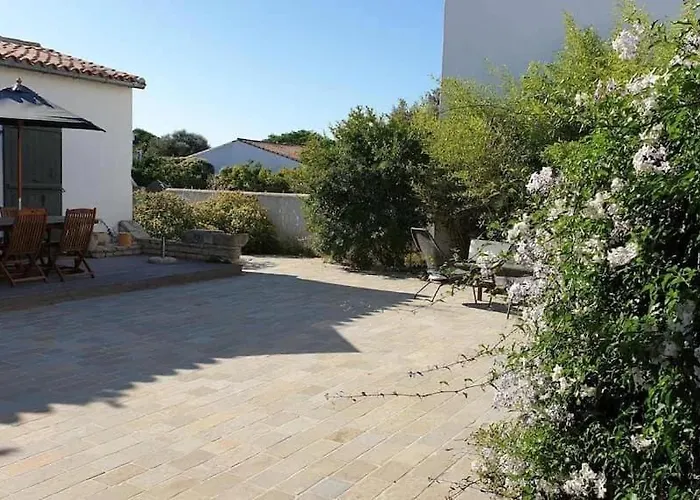 Maison des terroirs - Centre village - 500 m de la plage