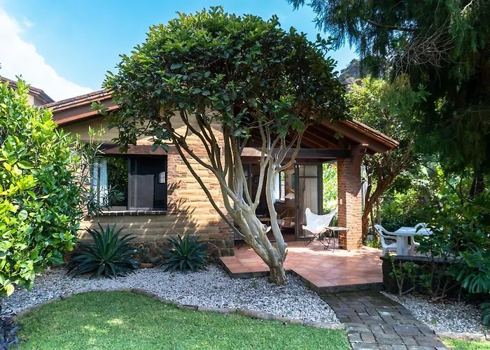 Charming Cabin With Scenic View In Tepoztlan