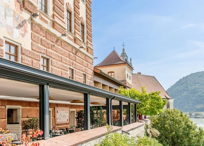  Schloss