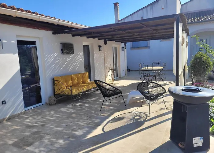 maisonnette avec piscine la picholine