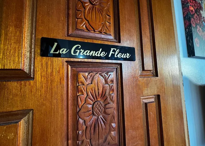 Chalet Belizomi - La Grande Fleur