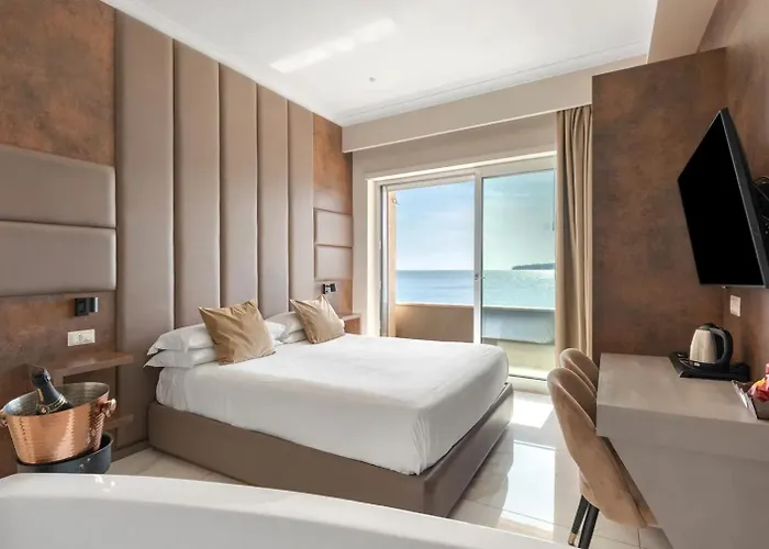 Imperatrice Suites