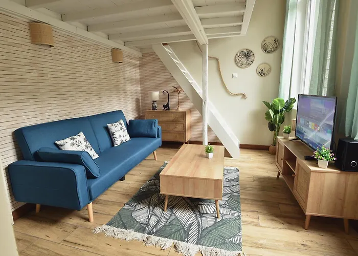 Le Bleu OMER - Jacuzzi&Netflix - Terrasse privée I Coeur de ville&Transports - Idéal FAMILLE - OFFRE SPÉCIALE
