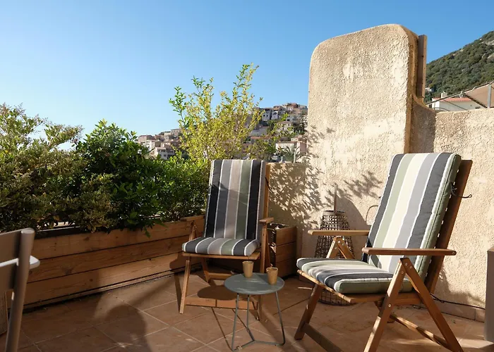 Studio Standing - Village Lumio